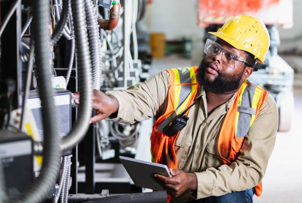 Best Electrical Troubleshooting Services  in Lowellville, OH